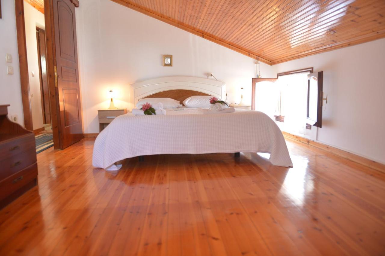 Villa Eleni Peritheia By Corfuescapes Agios Spyridon  Buitenkant foto
